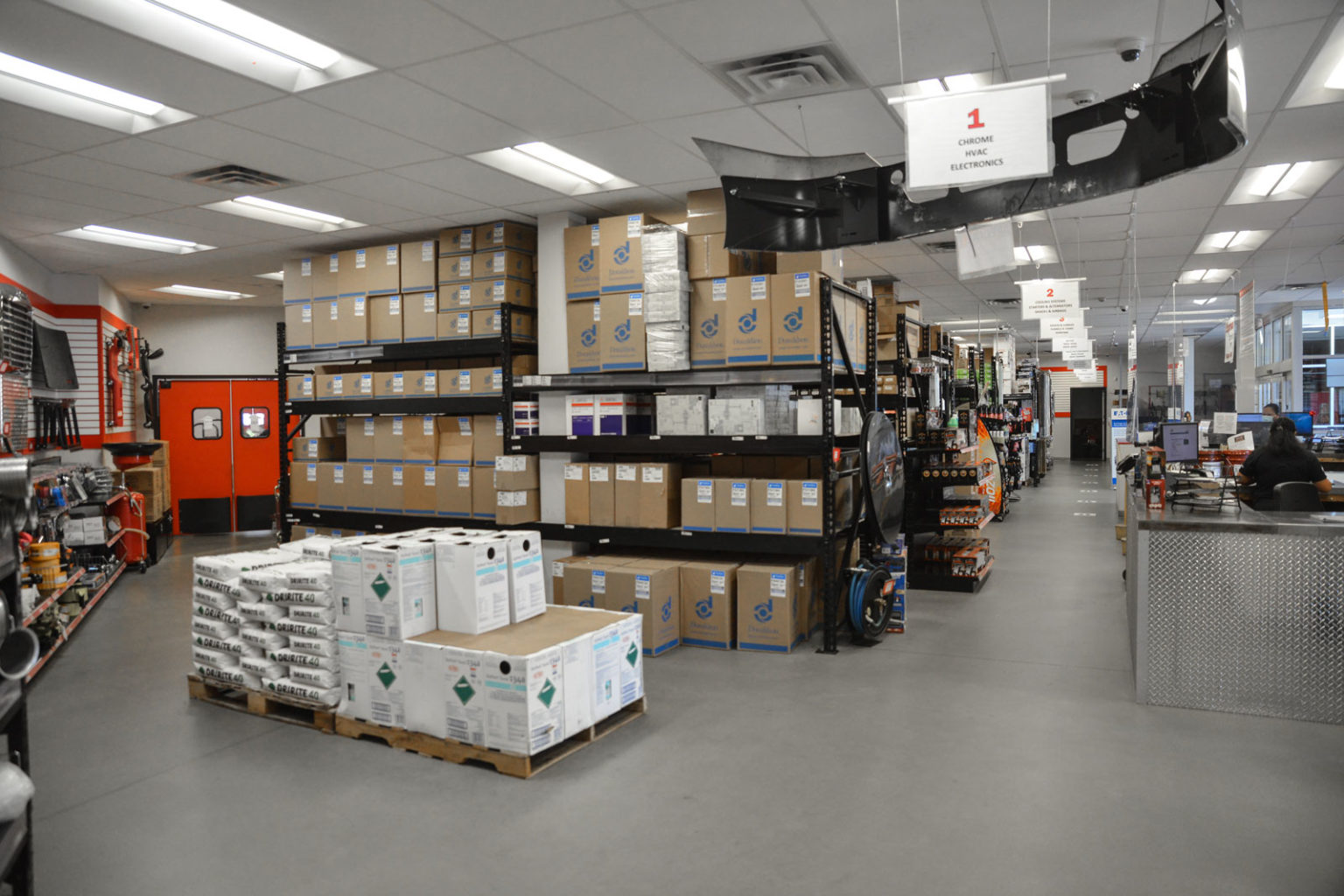 Big truck parts near me, local suppliers for efficient delivery and low costs