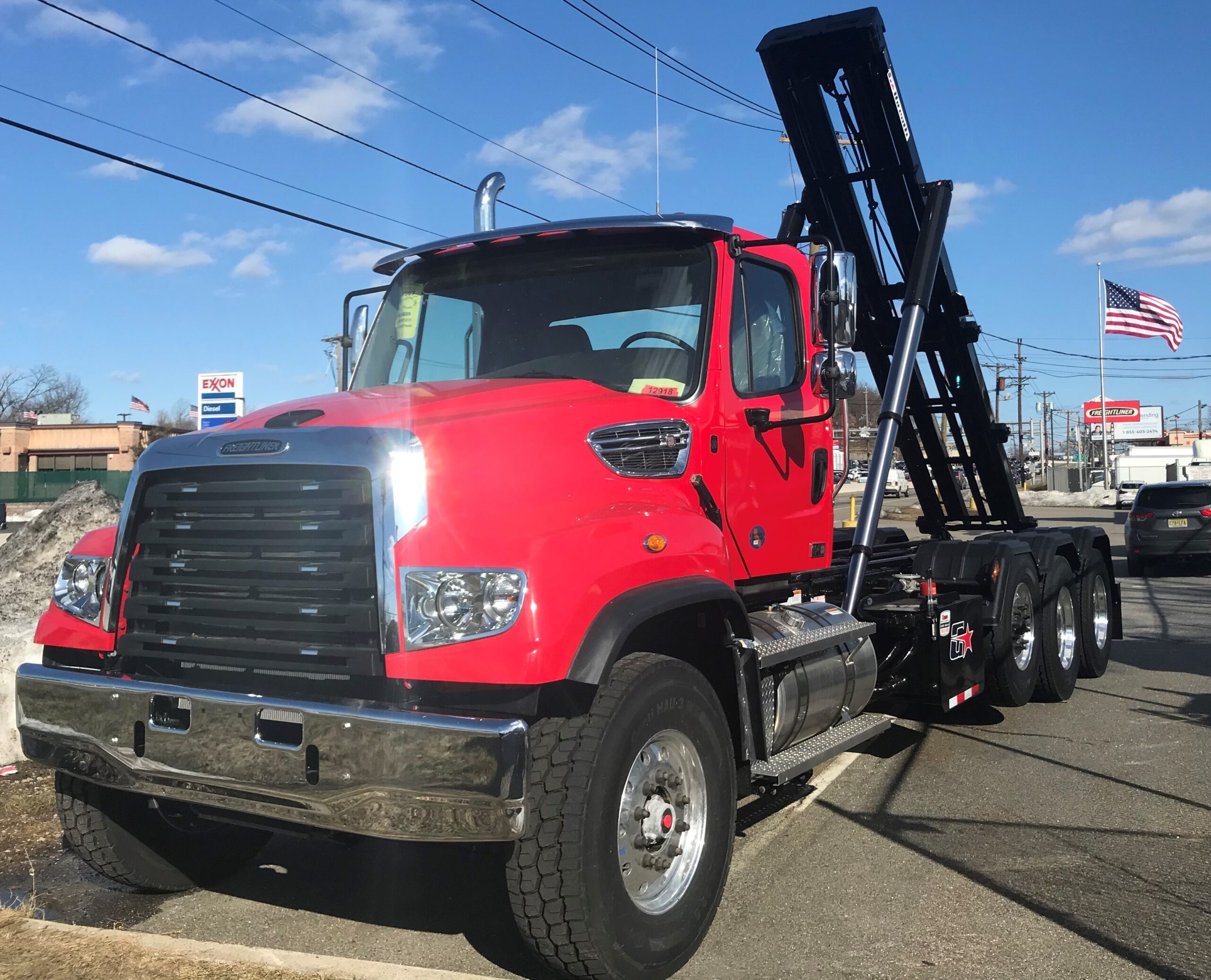 2025 Freightliner 114 SD Tandems and Tri-Axles with and without hoist in stock!! Can Be Registered in NJ & NY.