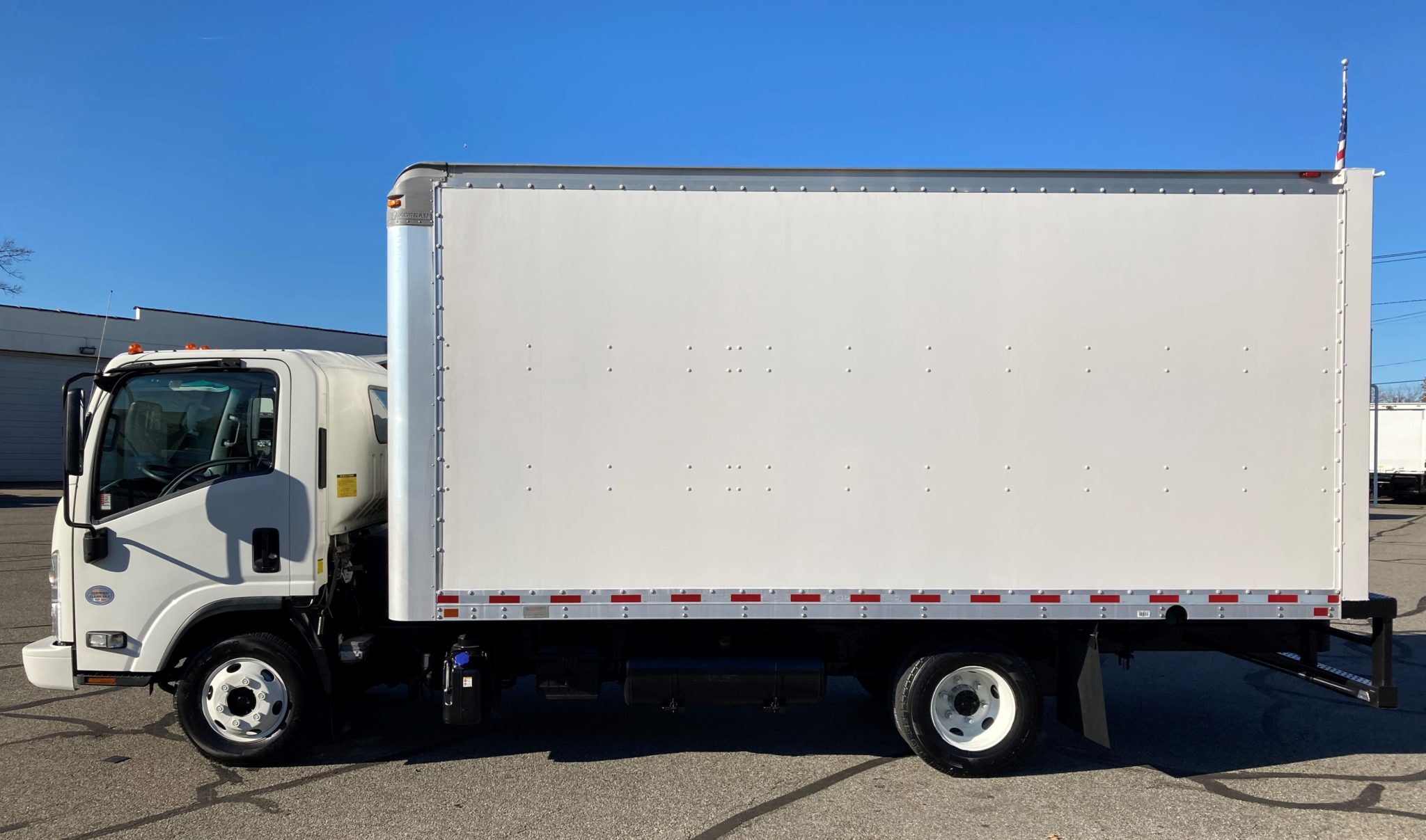 2016 ISUZU NPR 16' Box Truck with Liftgate - Stock # EC5867 - North ...