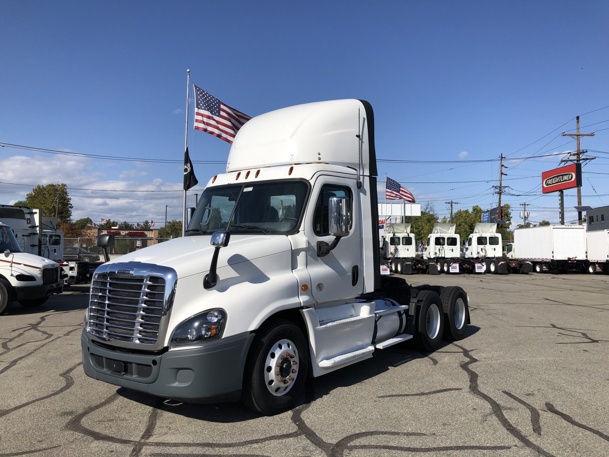 2016 Freightliner CA125 - Auto Trans & FCAM- 438k Miles- Stock # EC5877 ...