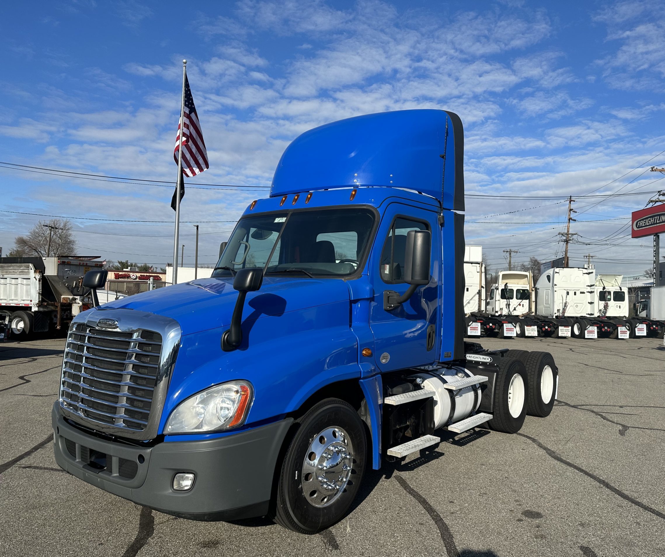 2016 Freightliner CA125 Tandem Axle Day Cab – Only 369k Miles – Stock # EC5890