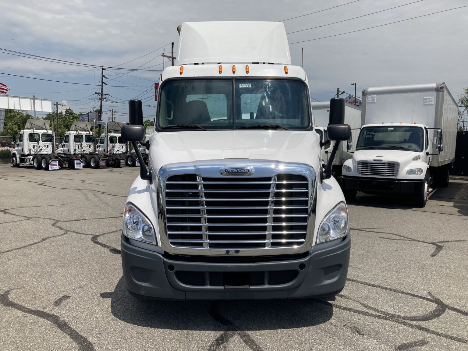 2015 Freightliner CA125 TADC - North Jersey Truck Center