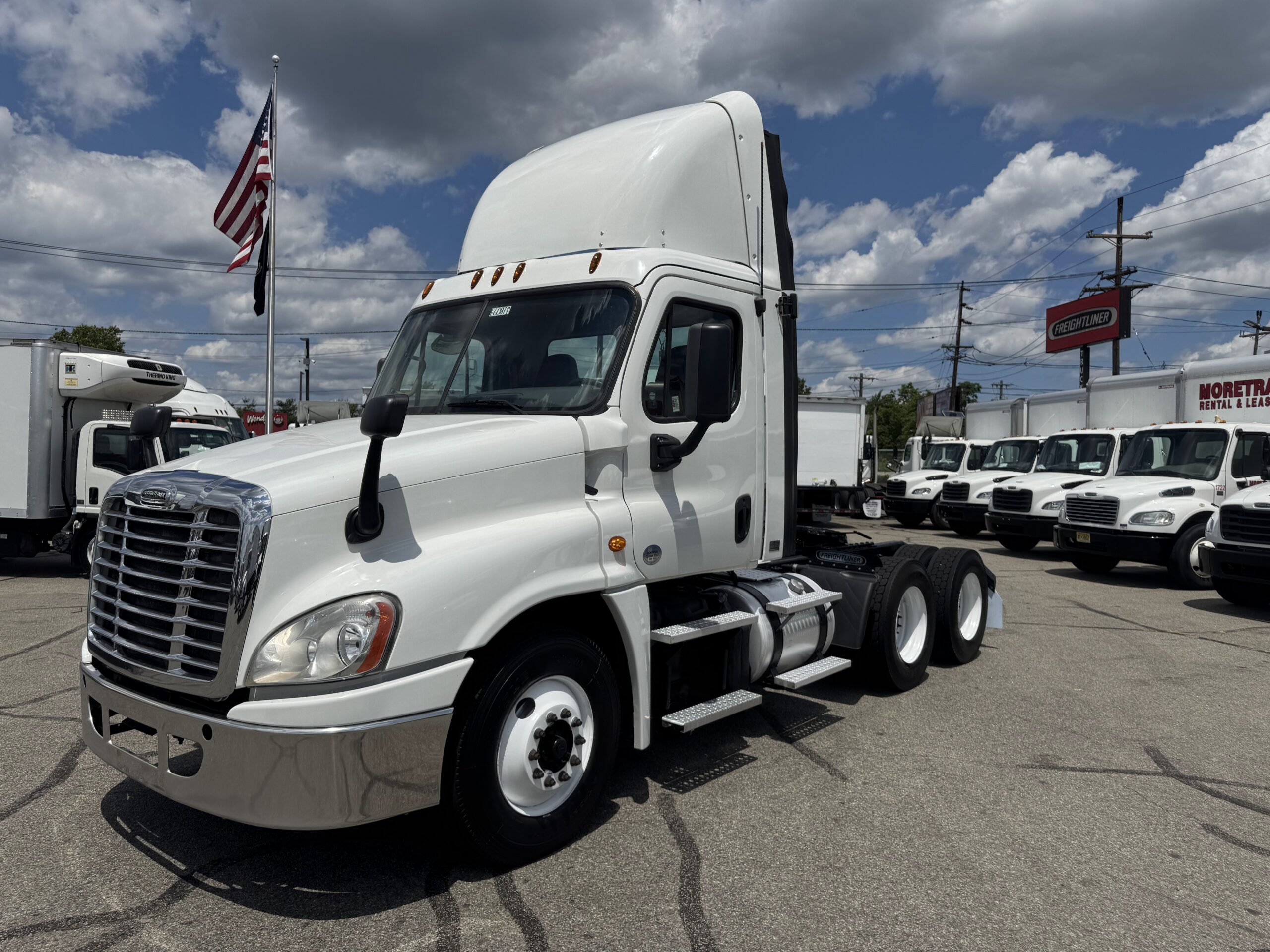 2017 Freightliner Cascadia – Detroit DD13/DT12 Auto – 450 HP – 466k miles – Stock # EC6087-MLS