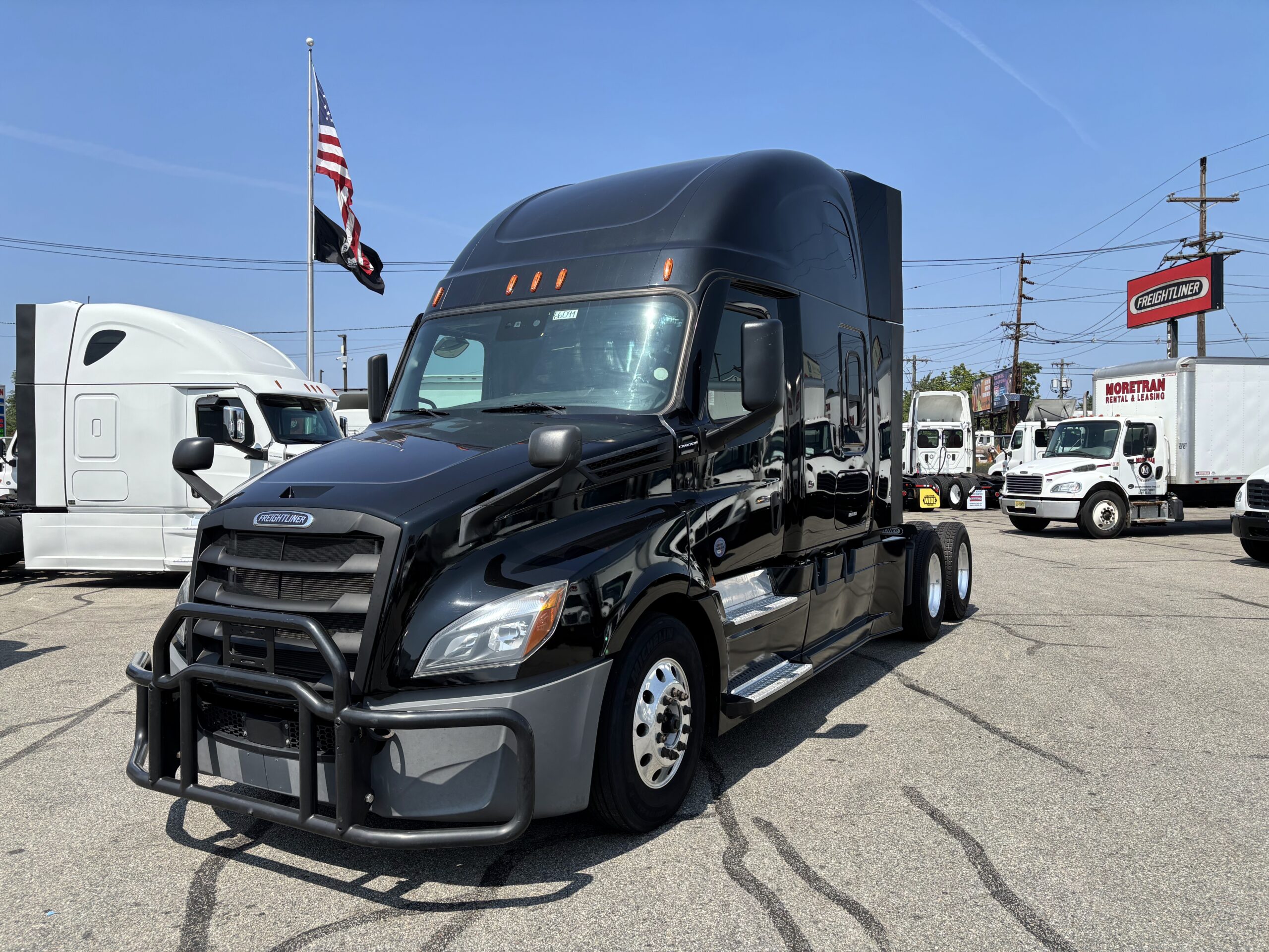 2021 Freightliner CA126 Sleeper – DD15 – Auto Trans – 534k mi – Stock #EC6091