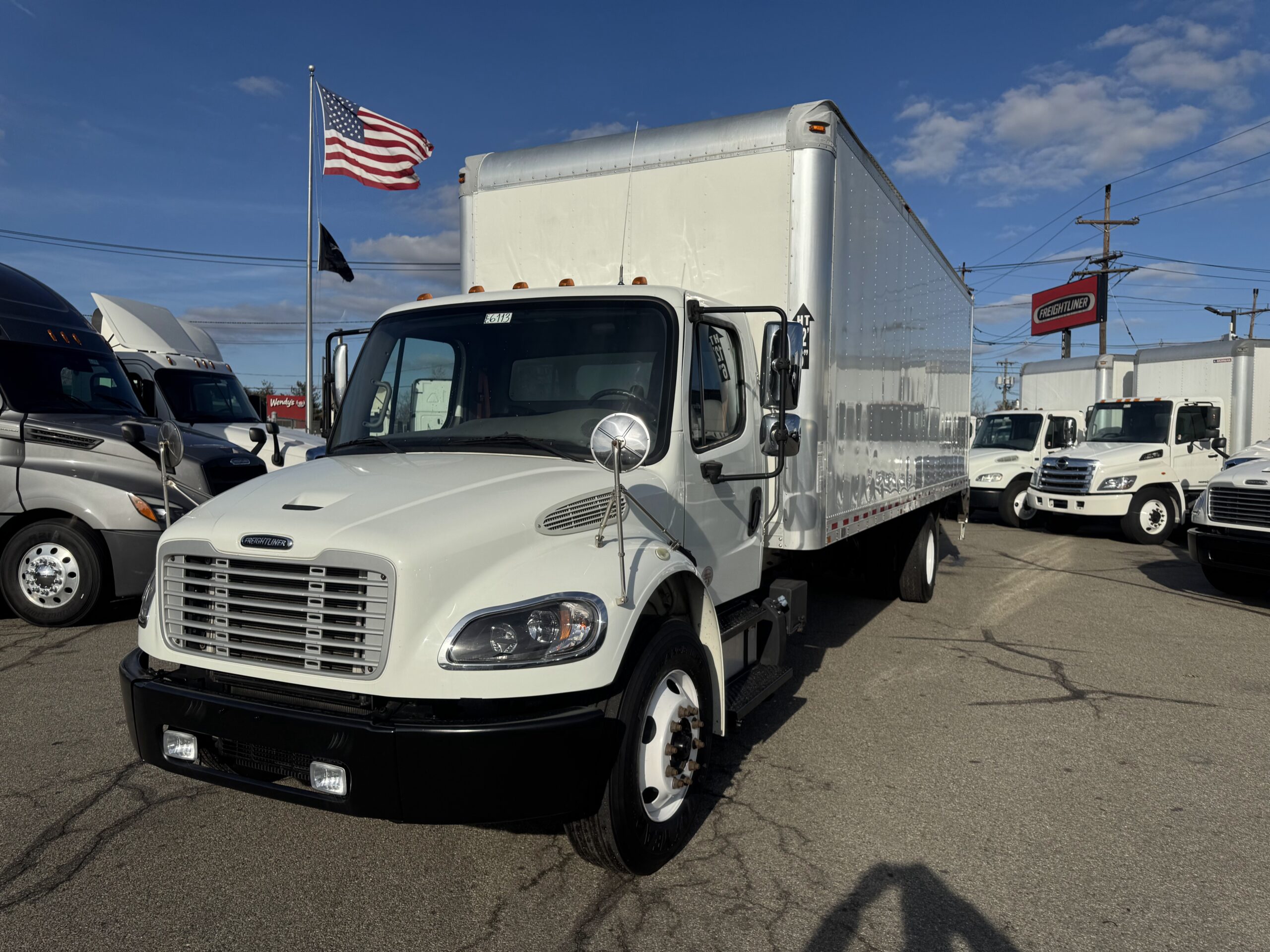 2019 FREIGHTLINER M2-106 – 26′ Box- Non CDL – Only 139k mi – Stock # EC6113