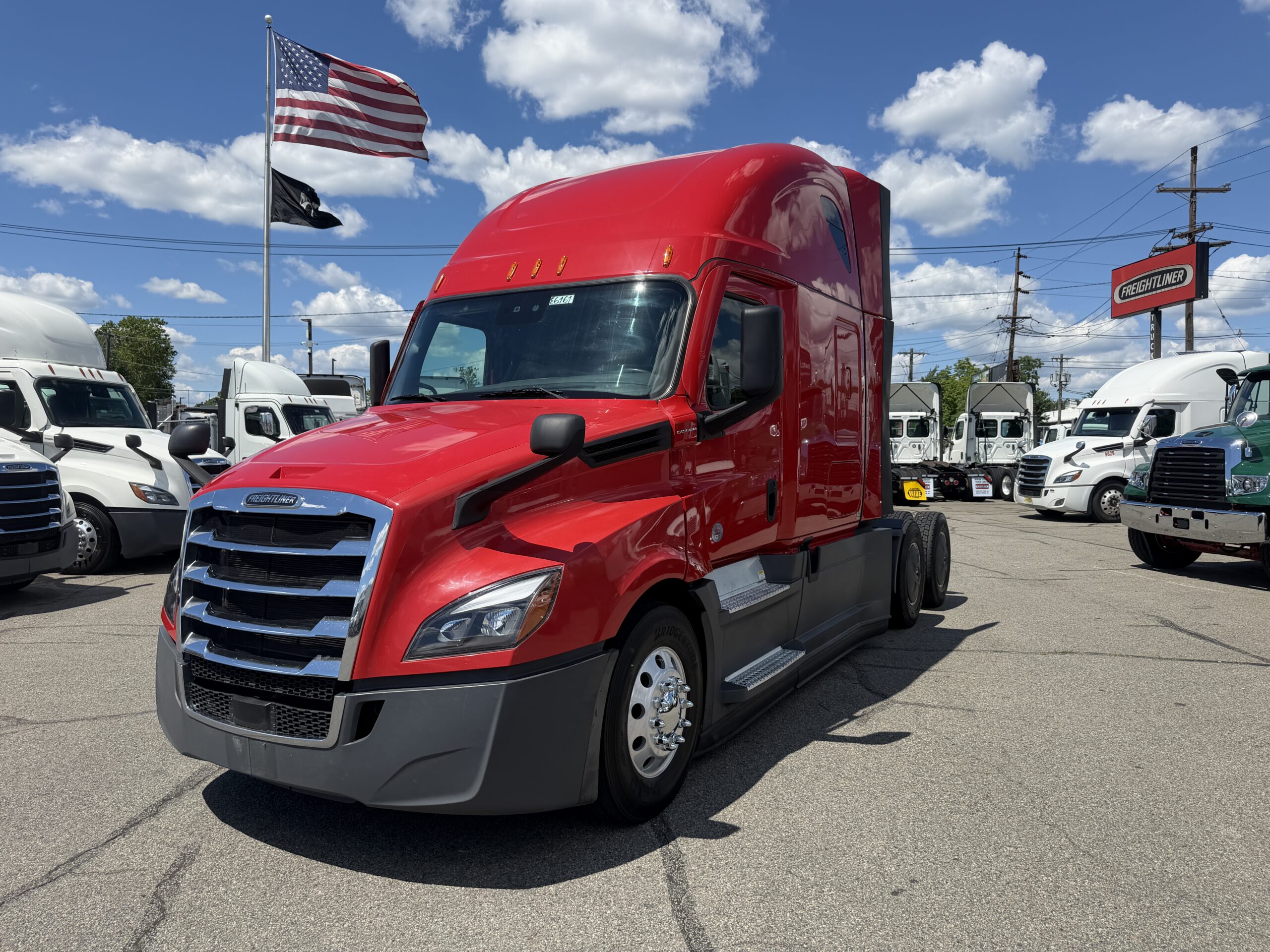 2023 Freightliner Cascadia 126 – 72″ Condo – DD15 – DT12 Auto – 449k mi – Stock # EC6161